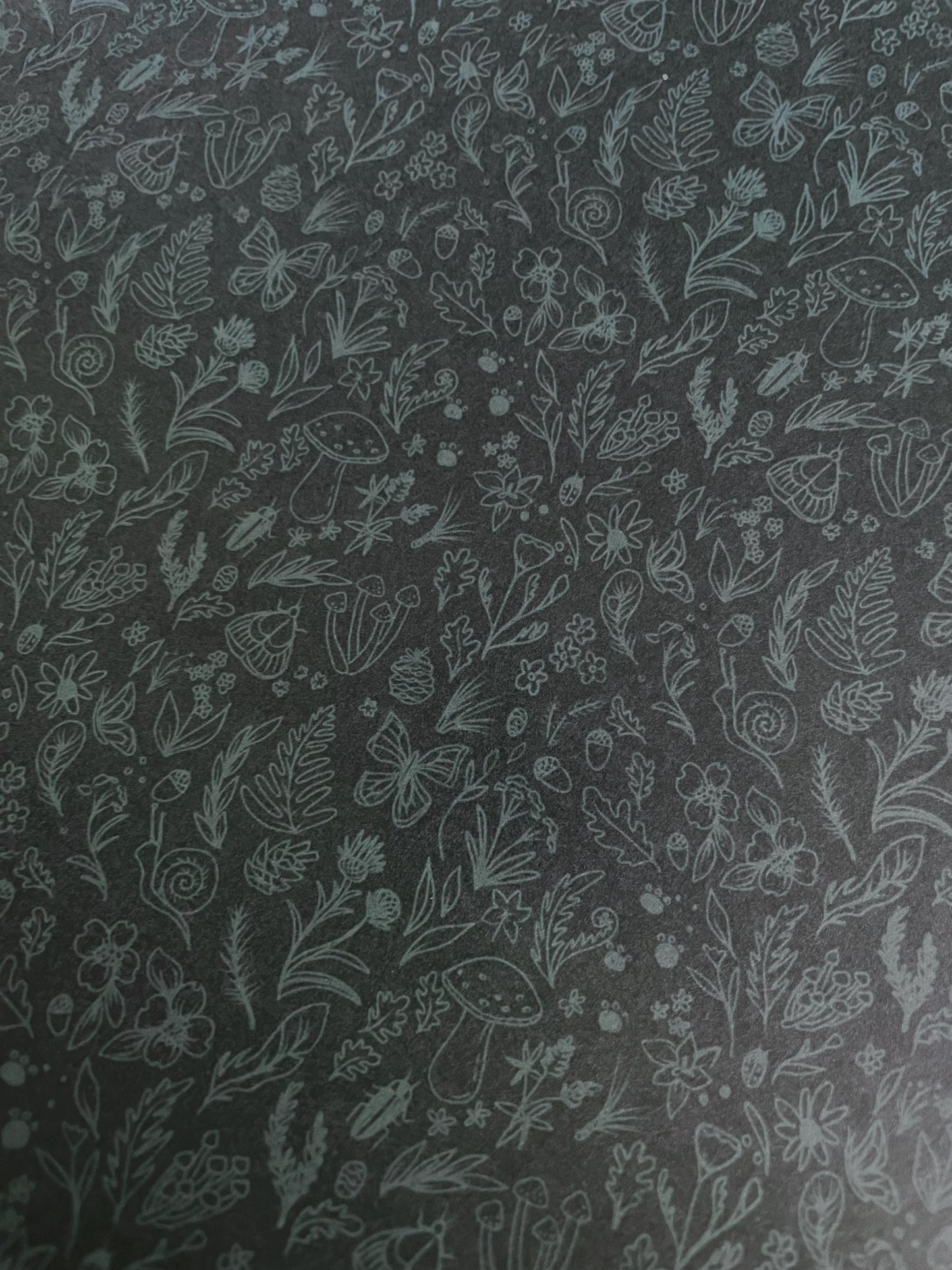 Holiday nature Walk Tissue Paper