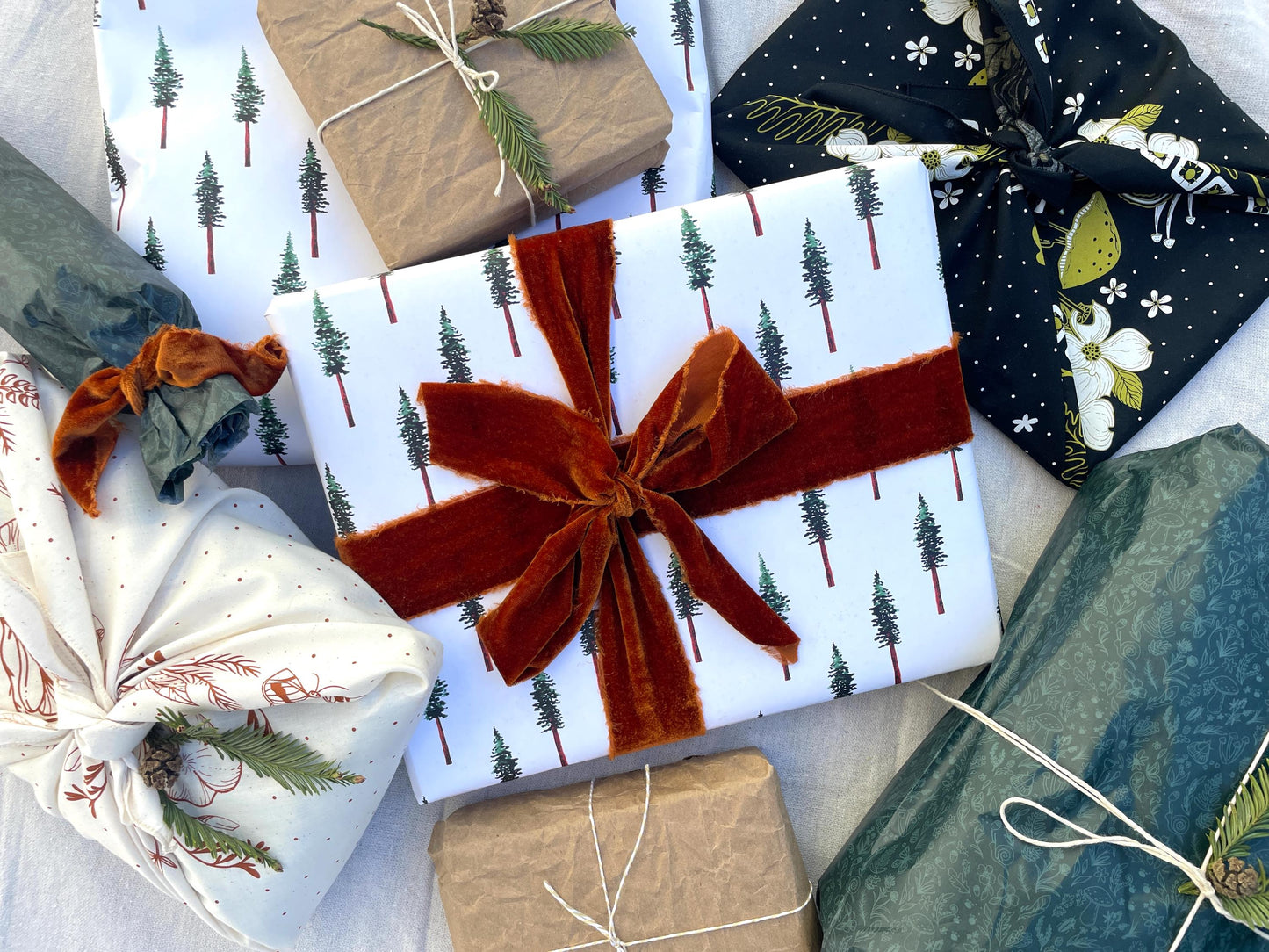 Holiday nature Walk Tissue Paper